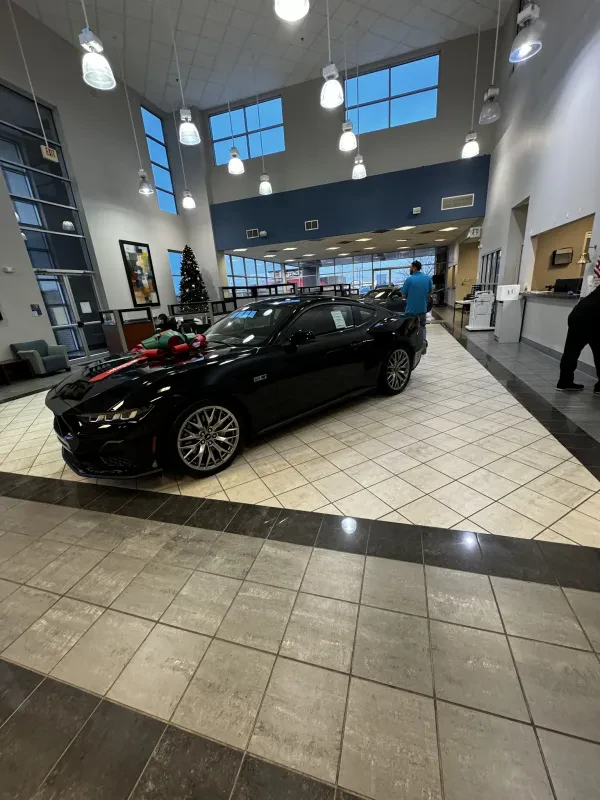 Shawnee Mission Ford - photo 3