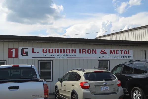 L. Gordon Iron & Metal, (Monroe St. Facility) - photo 2