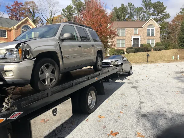 Renew Towing - photo 3