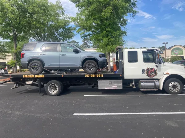 Cardinals Towing LLC - photo 4