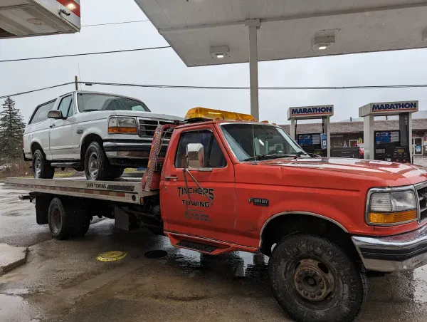 Tinchers Towing - photo 2