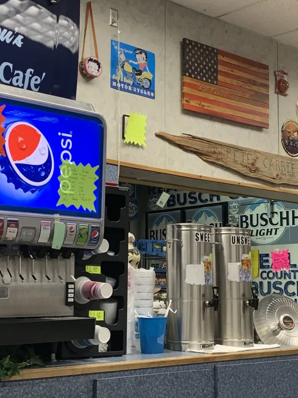 Roy's Service Center - photo 3