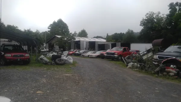 Boggs Auto Parts - photo 2