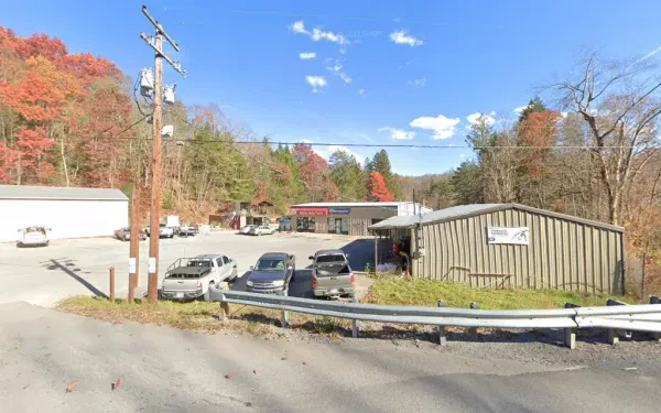ADKINS AUTO PARTS - photo 3