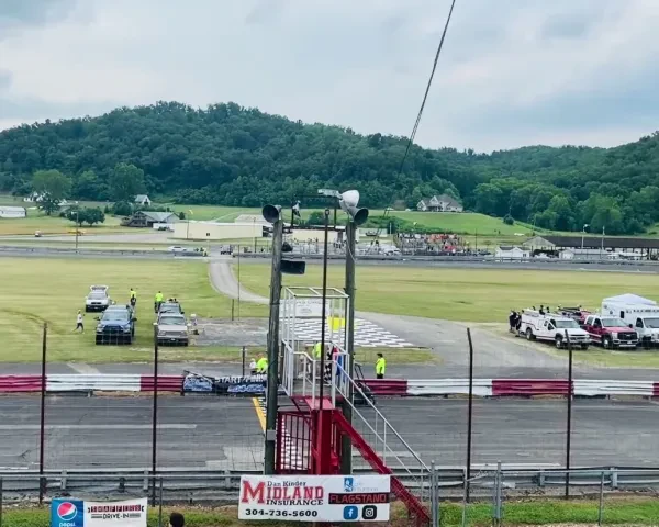 Ona Speedway - photo 2