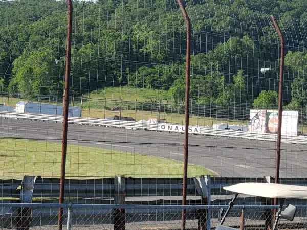 Ona Speedway - photo 4