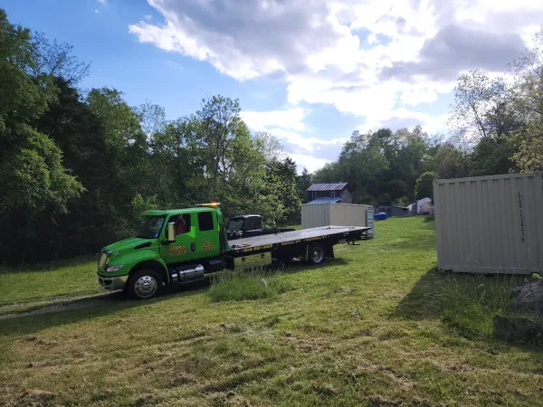 Daves Towing - photo 2