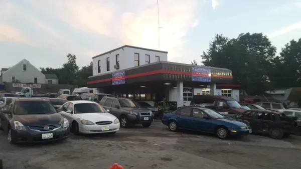 Hartmann's Auto Center & Wrecker - photo 4