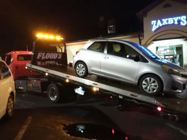 Flood’s Towing Inc. - photo 2