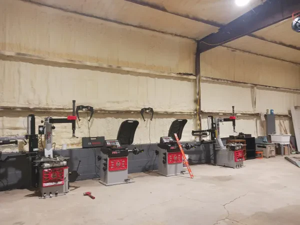 Kingwood Auto Center - photo 2