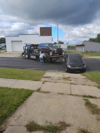 Shaw's Auto Salvage & Repair