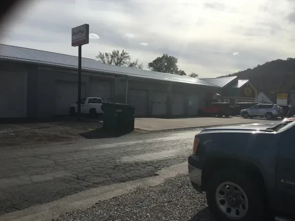 Elk River Automotive - photo 3