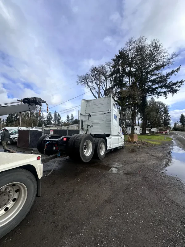 Oregon towing services, Corp - photo 3