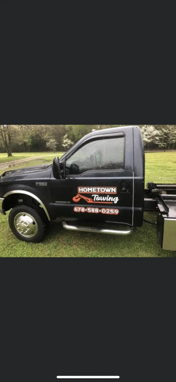 Hometown Towing - photo 4