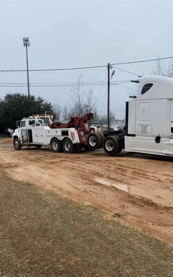 Kelley’s Towing and Recovery - photo 3