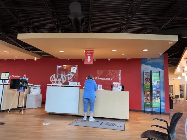AAA Williamsburg Car Care Center - photo 4