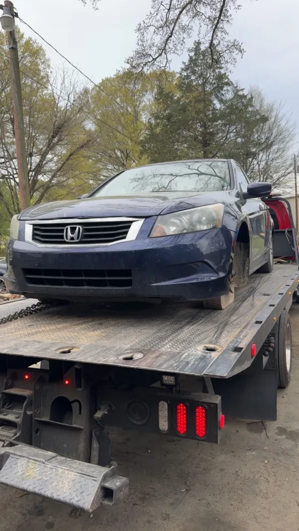 Edwards Towing - photo 3
