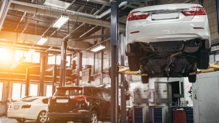 Superior Transmissions & Auto