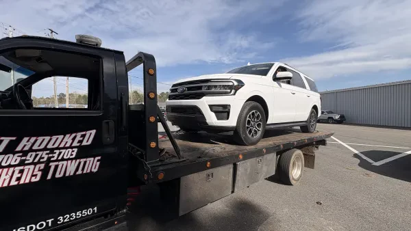 HUTCHENS TOWING - photo 2