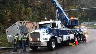 M&M Body Shop - Towing & Recovery
