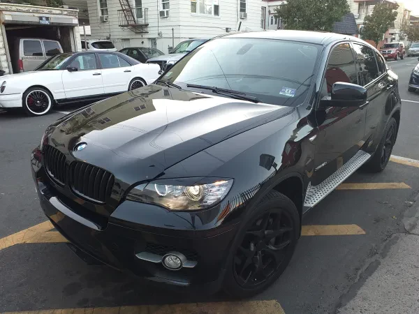 R M Auto Collision - photo 3
