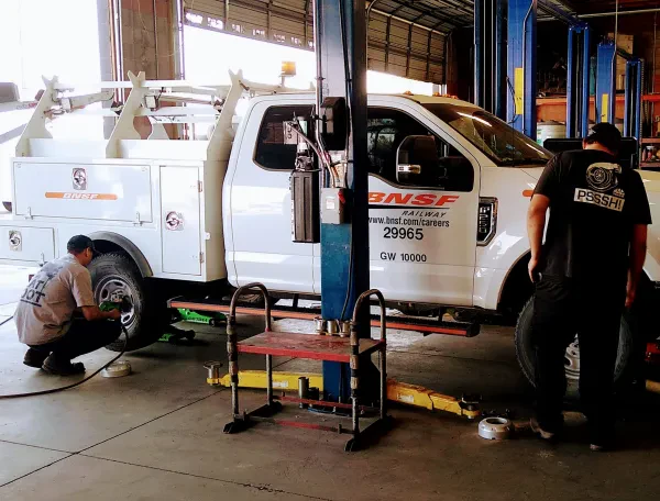 Advanced Auto Repair & Accessories CO. - photo 3
