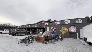Highway Pickers Antique Mall & Flea Market