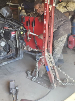Angelo's Auto Repair & Towing LLC