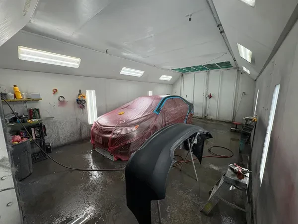 HM Auto Body Inc - photo 4