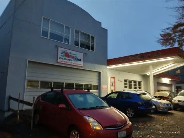 Matt's Greenwood Auto Care - photo 4