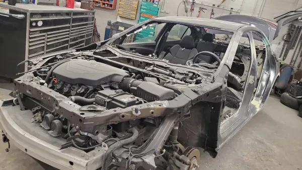 Leading Edge Auto Body & Mechanical Repair - photo 4