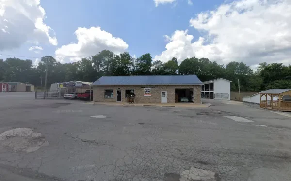 Hamb's Auto Parts & Hardware Store - photo 3