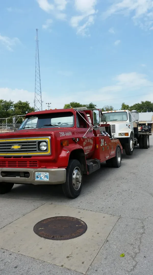 Don Dobbs Wrecker and repair - photo 2