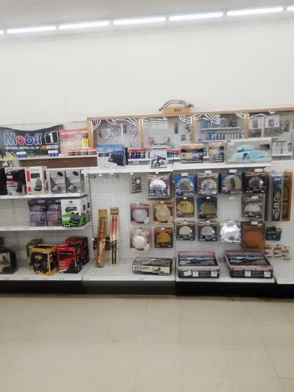 Salvo Auto Parts - photo 4