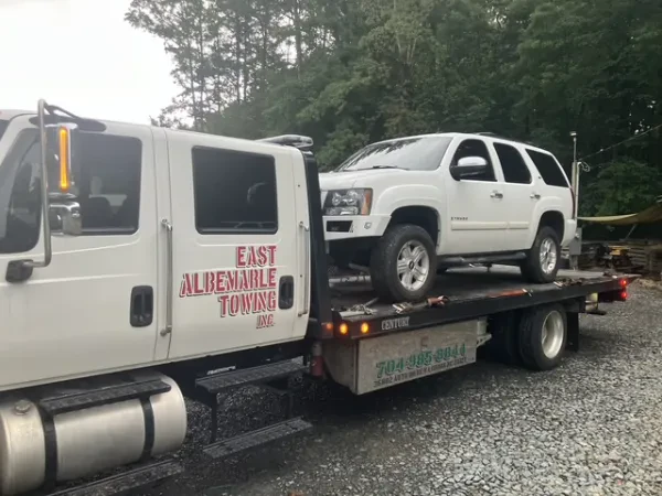 East Albemarle Towing - photo 3