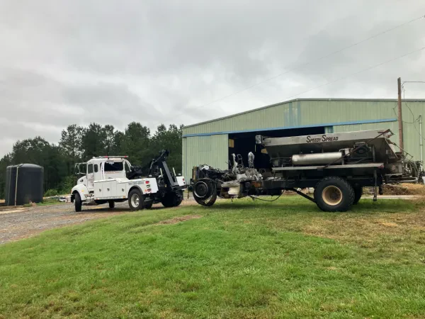 East Albemarle Towing - photo 4