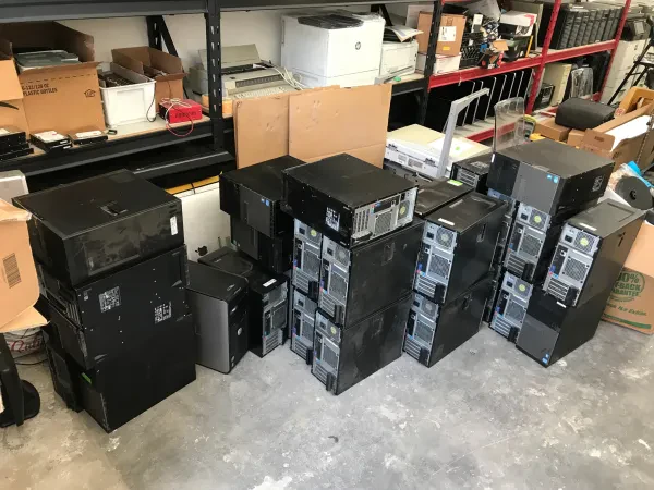 LA Electronics Solutions - photo 3