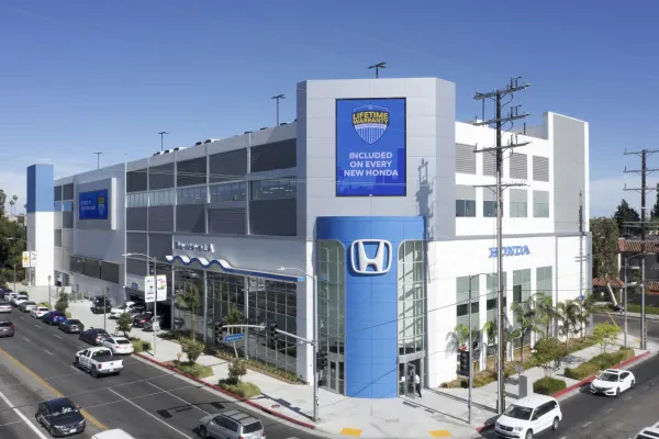 Honda of Downtown Los Angeles - photo 4