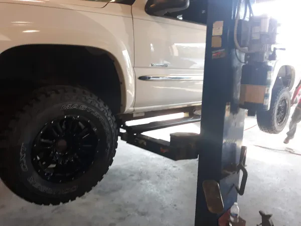 Tackitt Auto & Machinery - photo 2