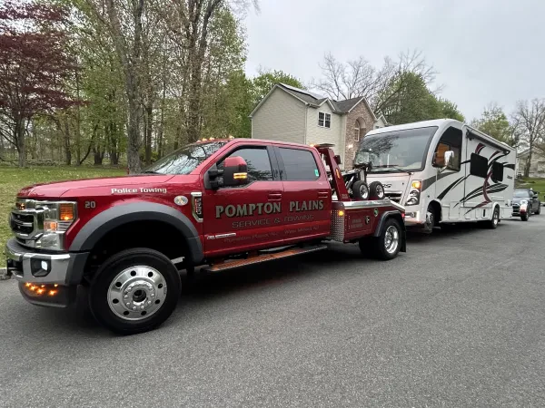 Pompton Plains Service & Towing - photo 3