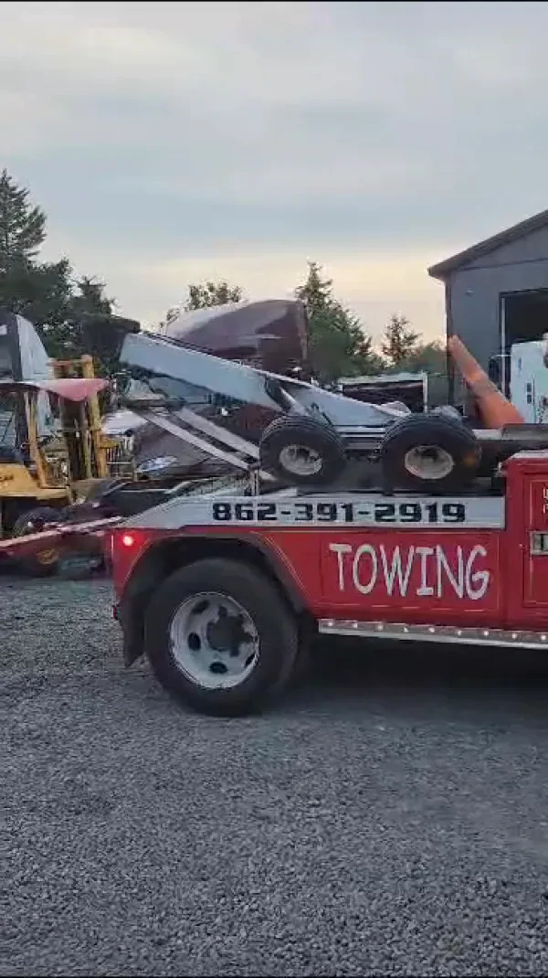 Towing Services and Steven Truck Repair LLC - photo 2