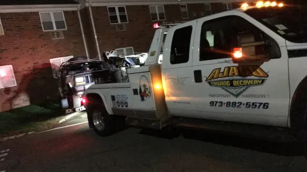 AJACO Towing Inc. - photo 4