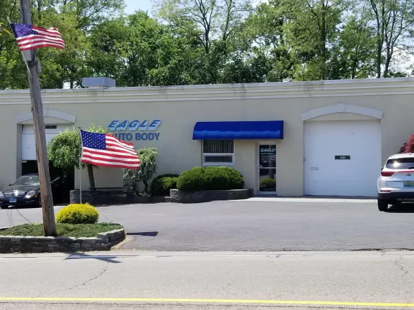 Eagle Auto Body - photo 2