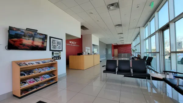 Gunn Collision Center - photo 3