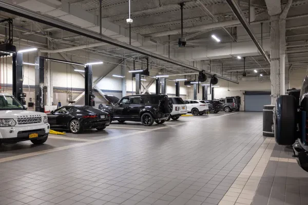 Land Rover New Rochelle Service Center - photo 2