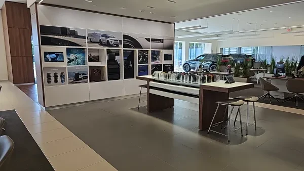 Land Rover New Rochelle Service Center - photo 3