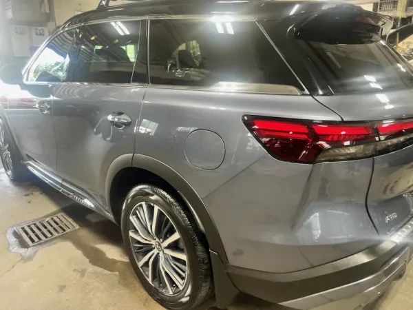 E&W Auto Body - photo 3