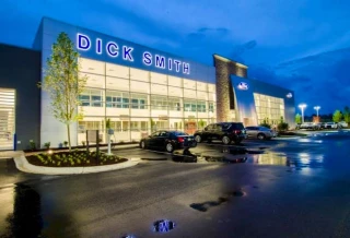 Dick Smith Ford of Columbia