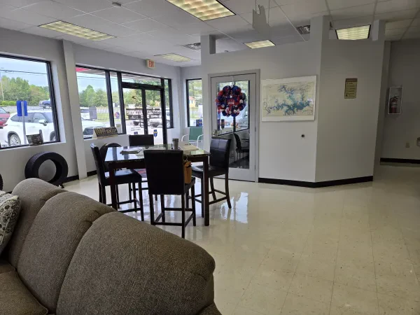 West Lake Automotive Services - photo 3