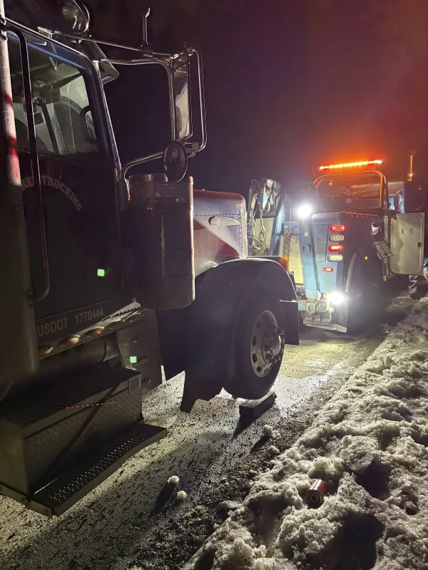 Top Priority Towing & Recovery - photo 4